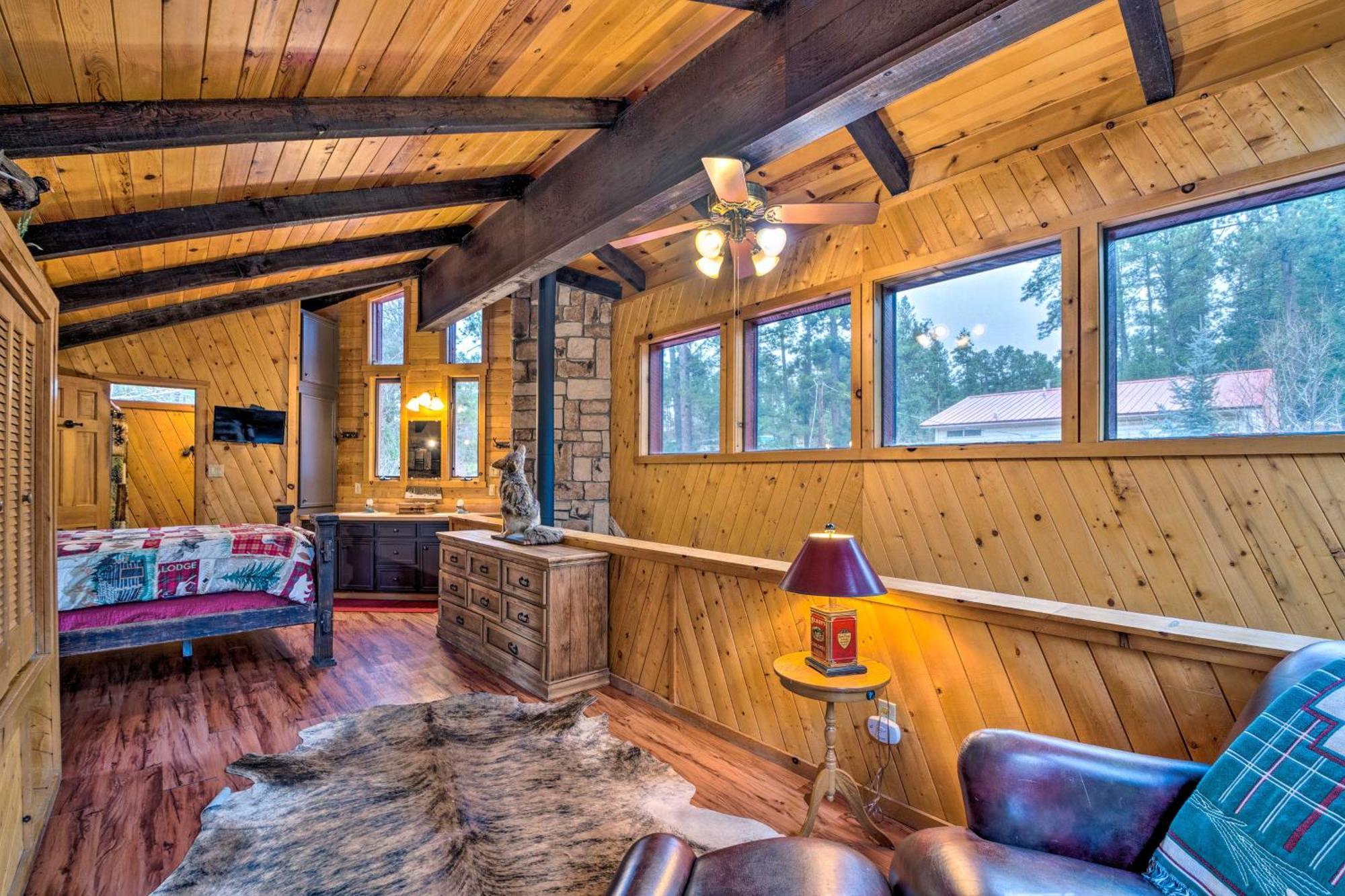 Unique Bear Country Cabin In Ruidoso With Hot Tub! Extérieur photo