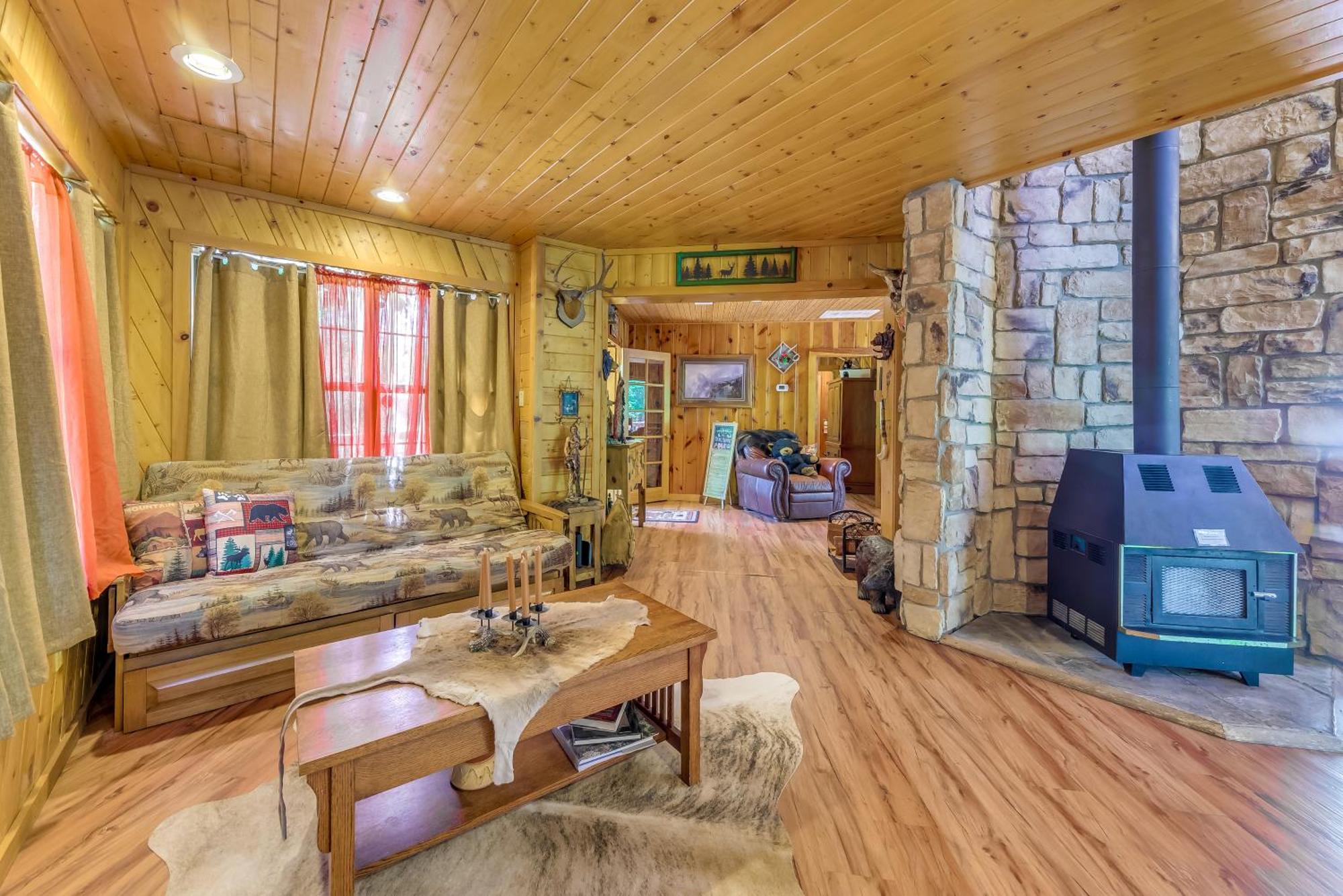 Unique Bear Country Cabin In Ruidoso With Hot Tub! Extérieur photo